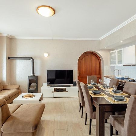 Amazing Home In Herceg Novi With House Sea View ภายนอก รูปภาพ